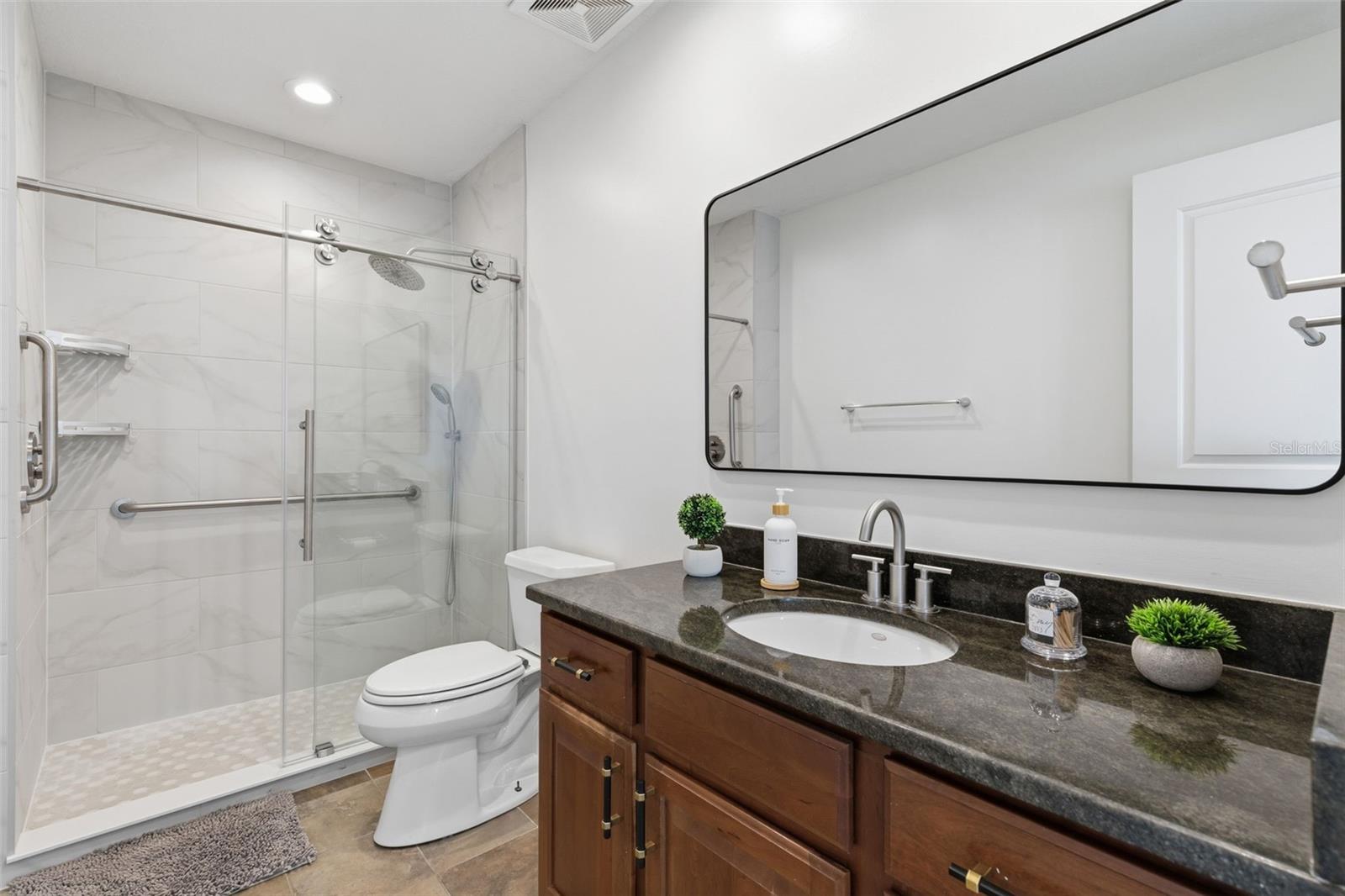TOWERS OF CHANNELSIDE CONDOMINIUM - Residential Lease