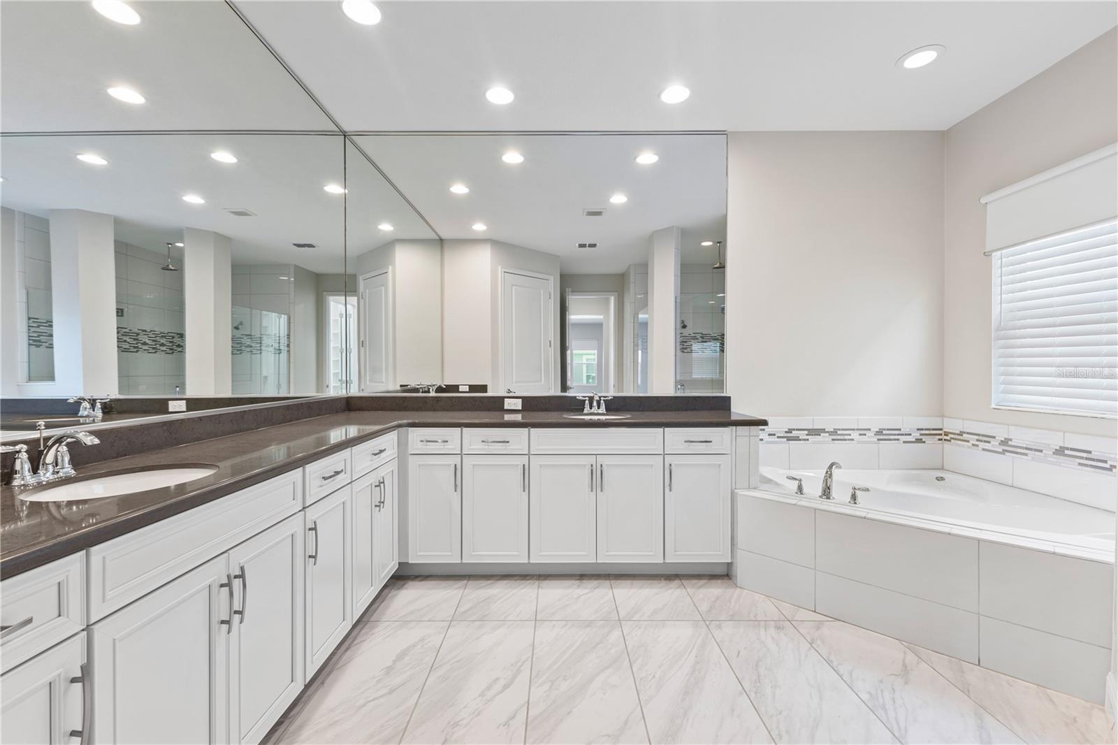 OVERLOOK 2/HAMLIN PH 3 & 4 - Residential
