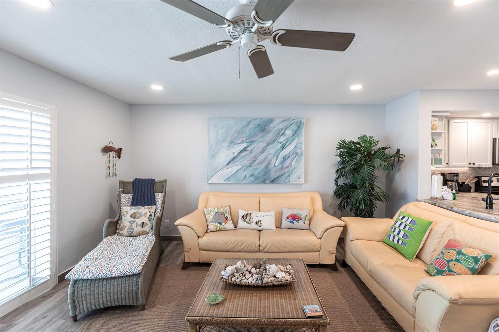 6154 MIDNIGHT PASS ROAD 202