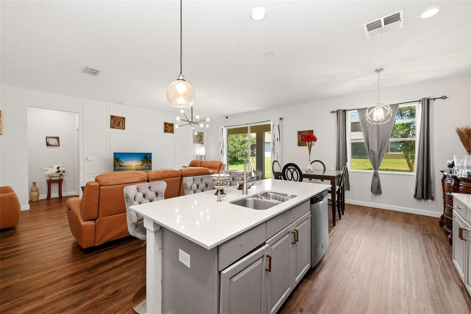 SIGNATURE LAKES PH 3B-4, 3B-5 - Residential