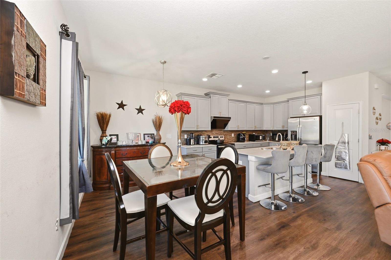 SIGNATURE LAKES PH 3B-4, 3B-5 - Residential