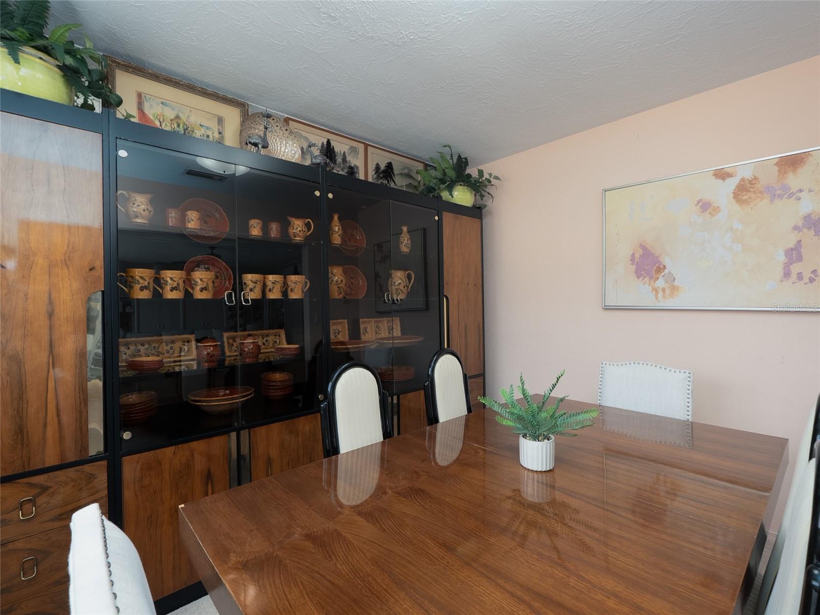 SOUTH GATE - Residential