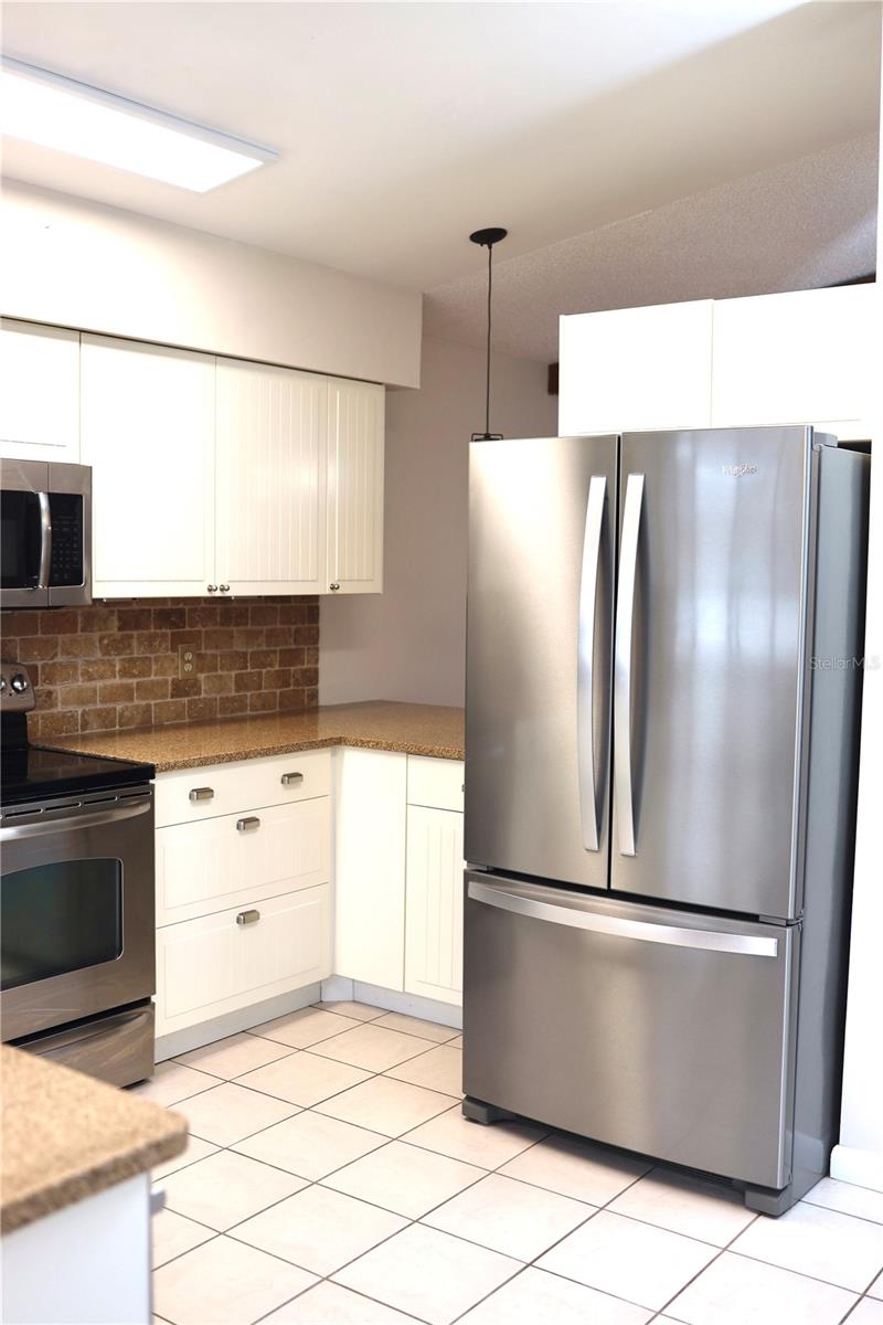 WEDGEWOOD TENNIS VILLAS - Residential