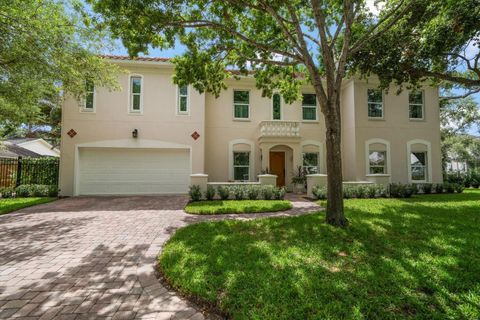2900 W ESTRELLA STREET TAMPA FL 33629