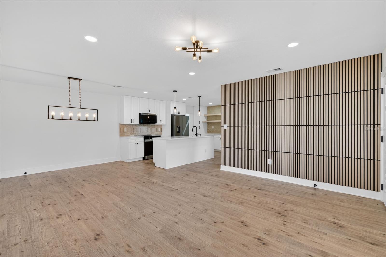 WALDEN WOODS - Residential