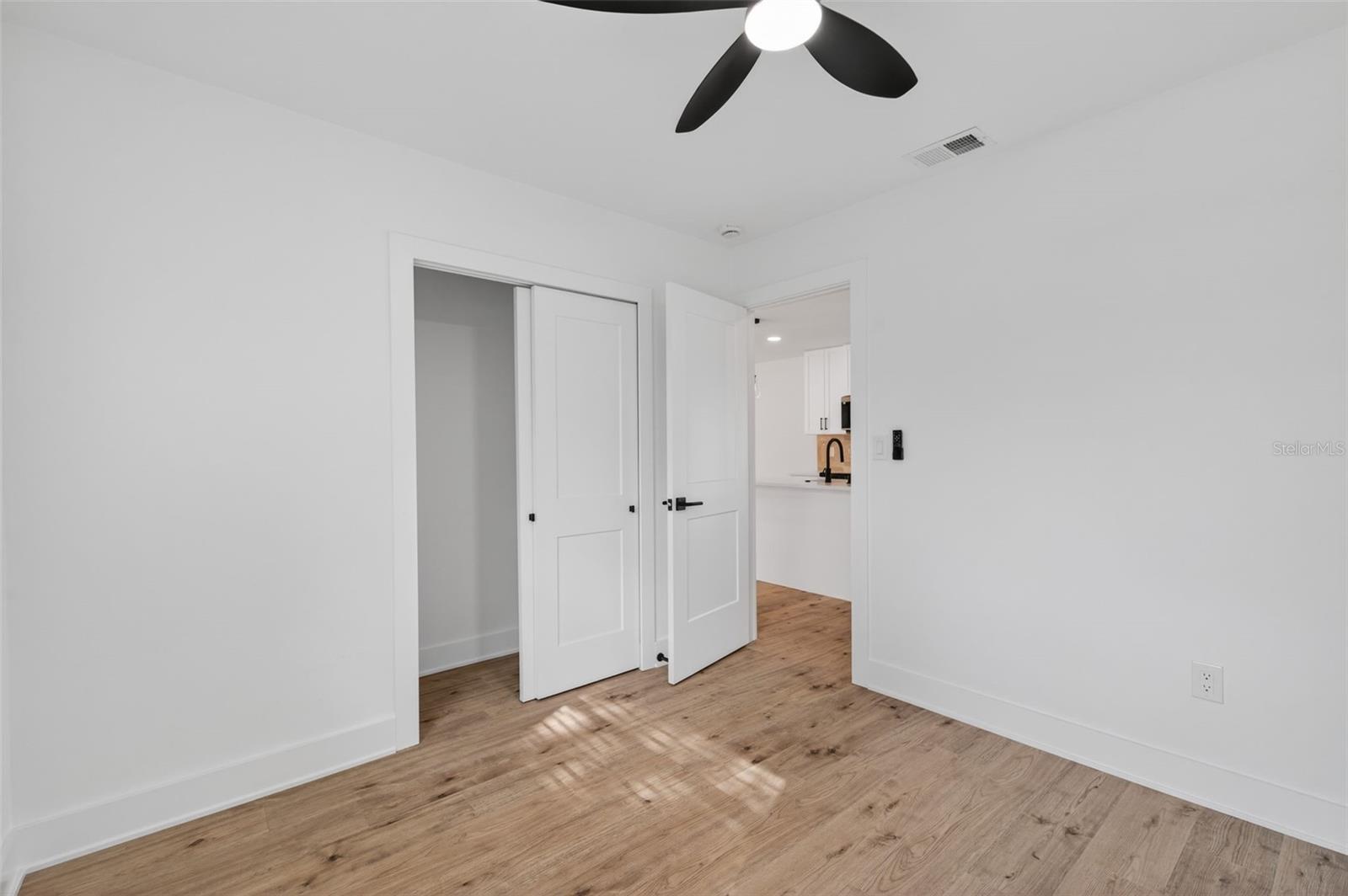 WALDEN WOODS - Residential