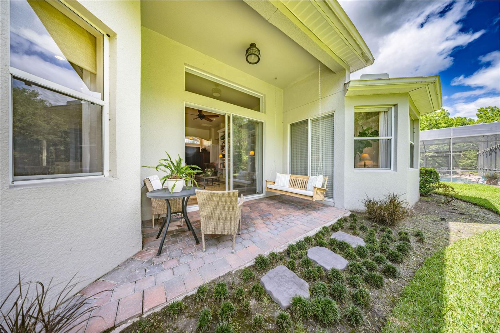 RETREAT AT WEKIVA - Residential