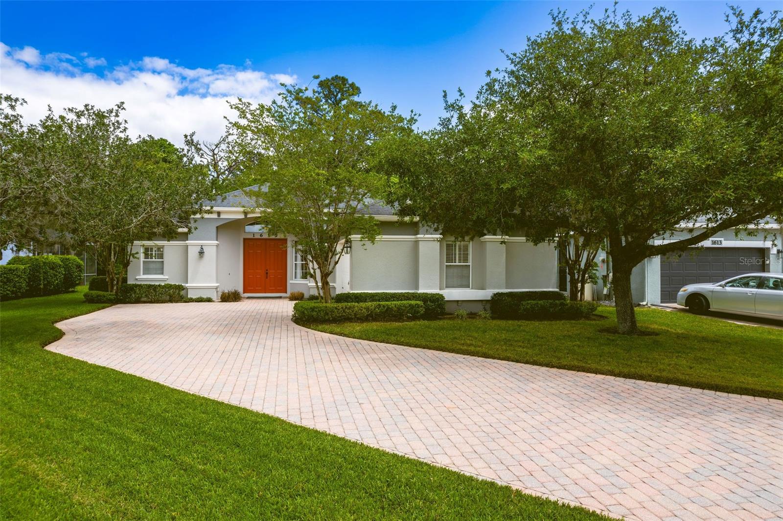 RETREAT AT WEKIVA - Residential