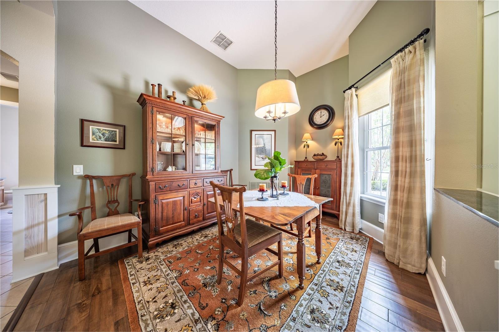 RETREAT AT WEKIVA - Residential