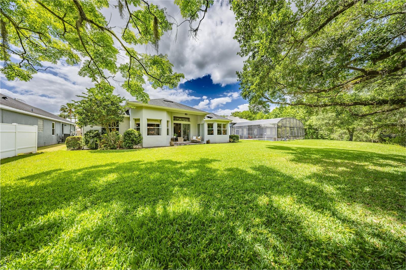 RETREAT AT WEKIVA - Residential