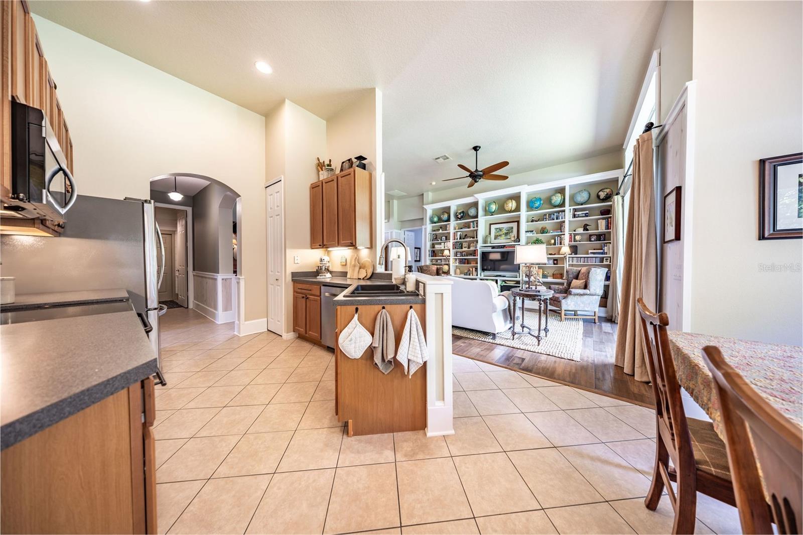 RETREAT AT WEKIVA - Residential