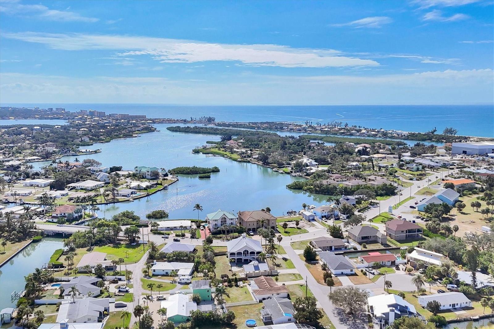 NOKOMIS GARDENS - Residential