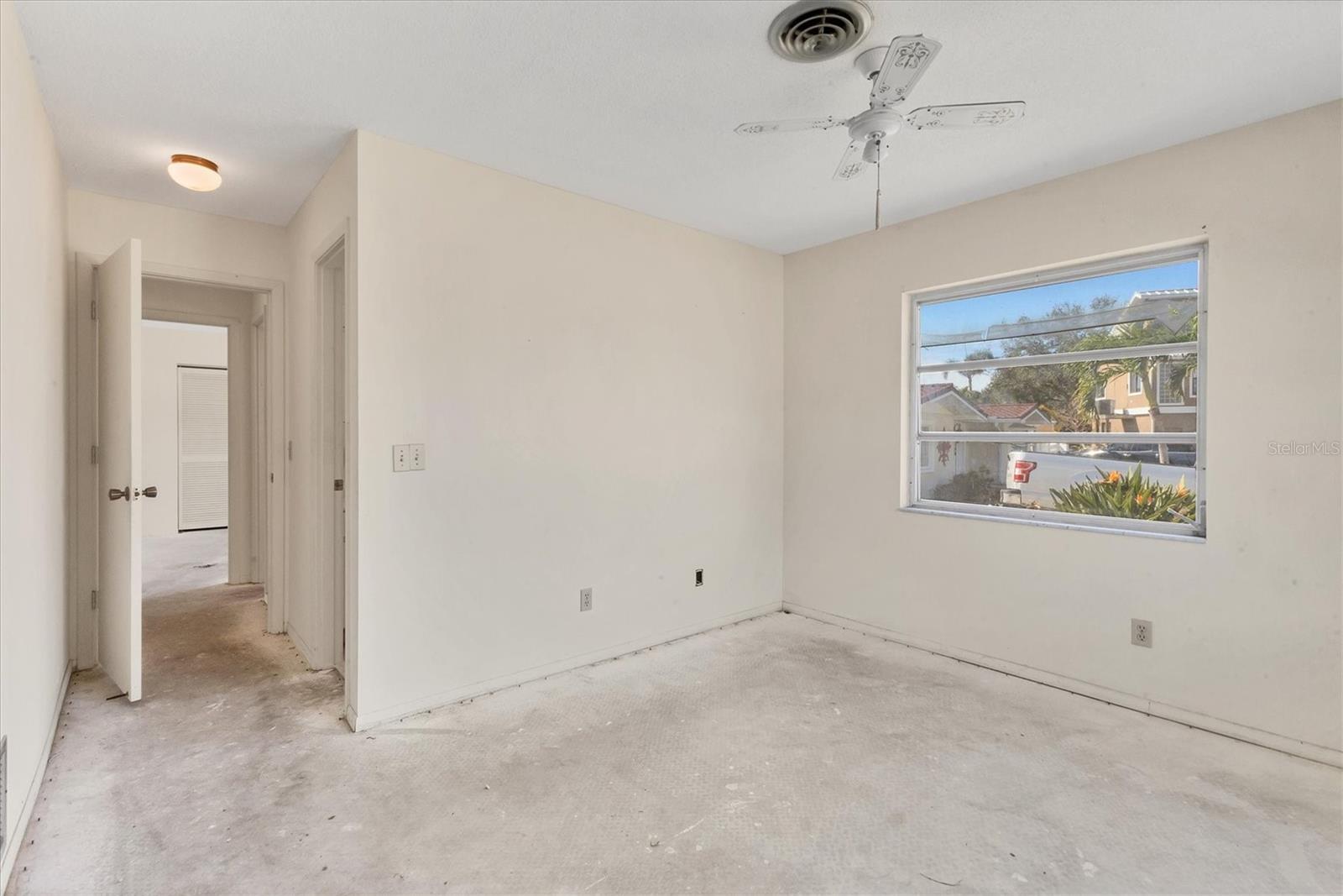 NOKOMIS GARDENS - Residential