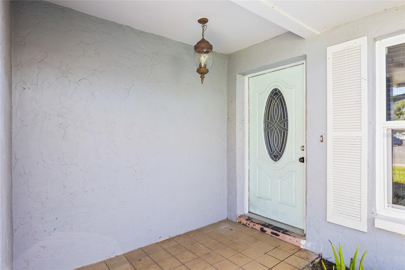 415 MAPLEWOOD CIRCLE