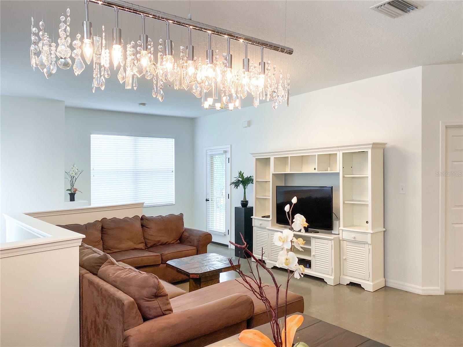 3401 PARKRIDGE CIRCLE 20-201