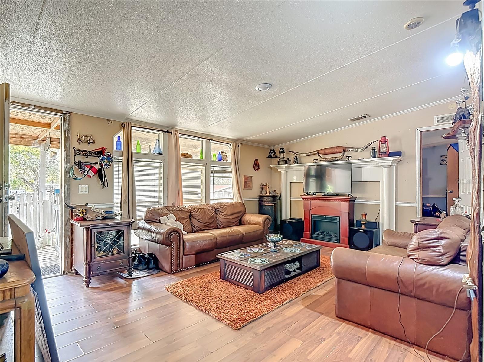 R Z INVESTMENTS - Residential