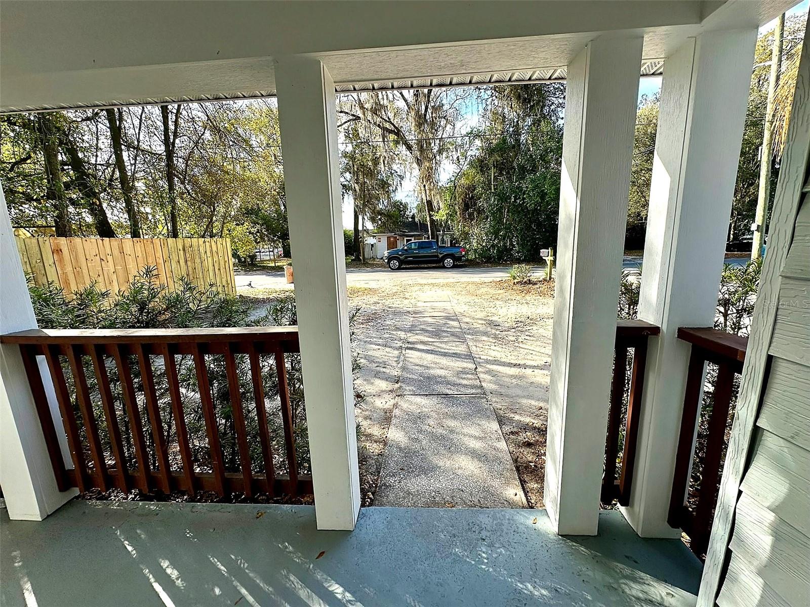 DOIG & ROBERTSONS ADDN-W R THOMAS - Residential