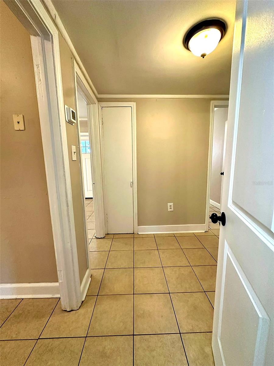 DOIG & ROBERTSONS ADDN-W R THOMAS - Residential