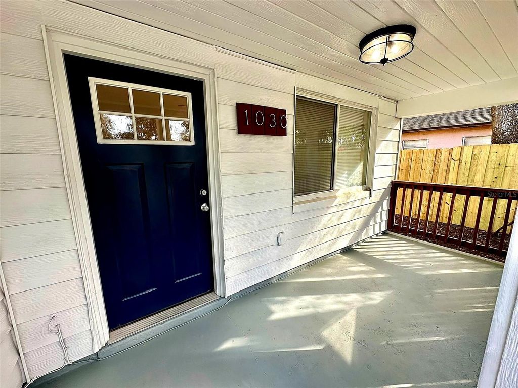 Photo of 1030 NE 1st Avenue, Gainesville, FL 32601 (MLS # GC538237)