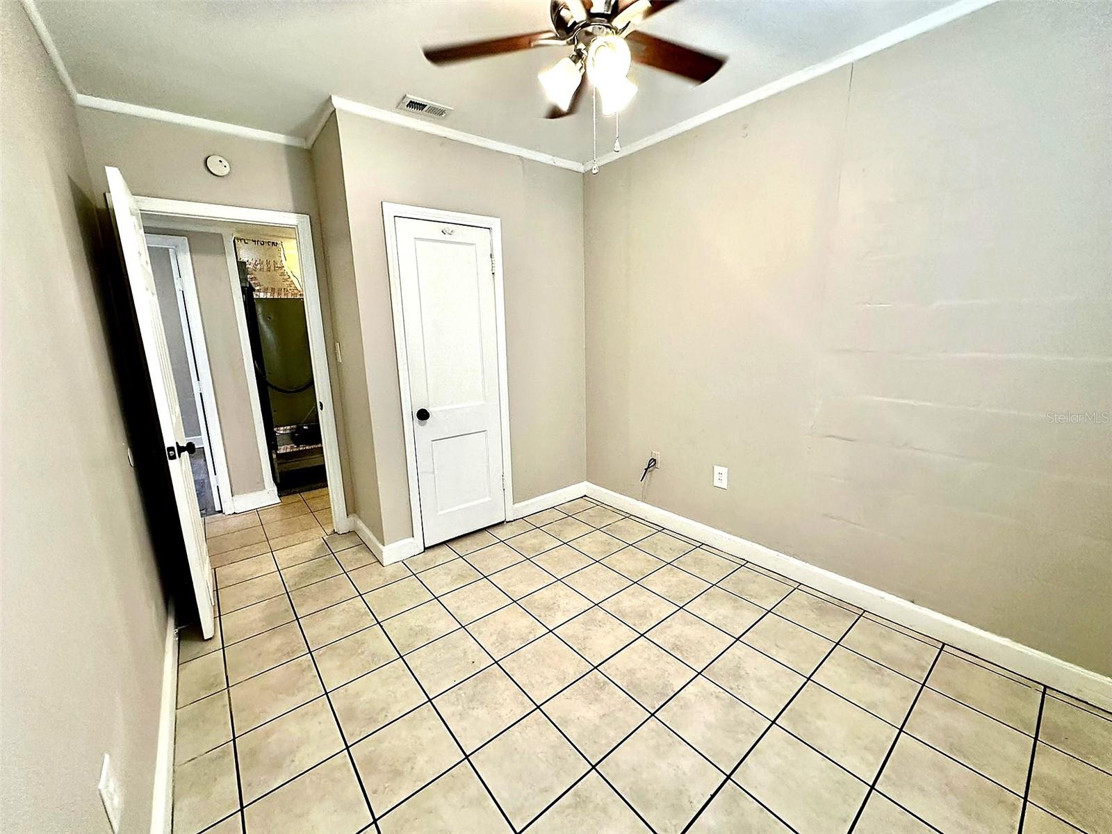 DOIG & ROBERTSONS ADDN-W R THOMAS - Residential