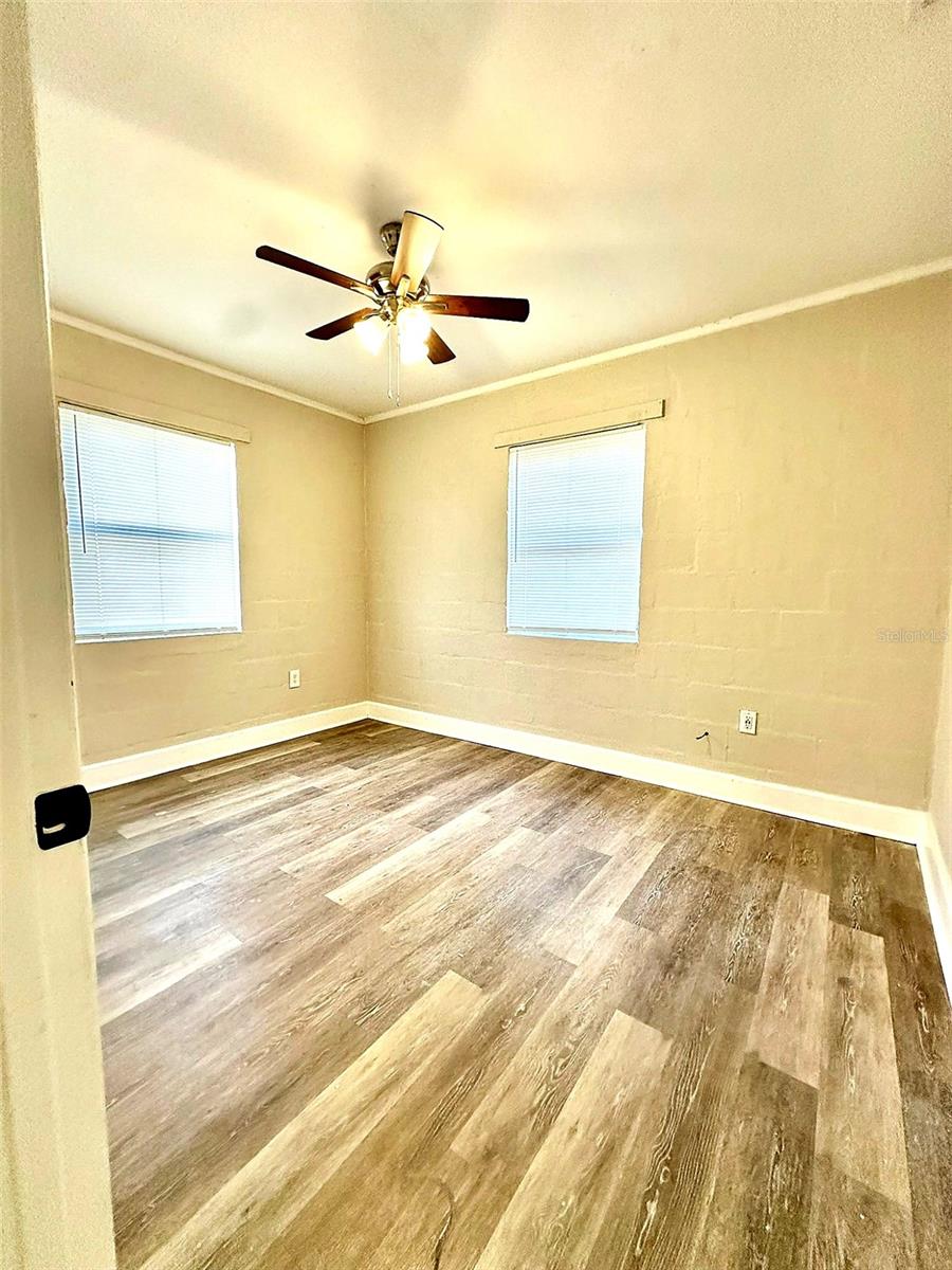 DOIG & ROBERTSONS ADDN-W R THOMAS - Residential