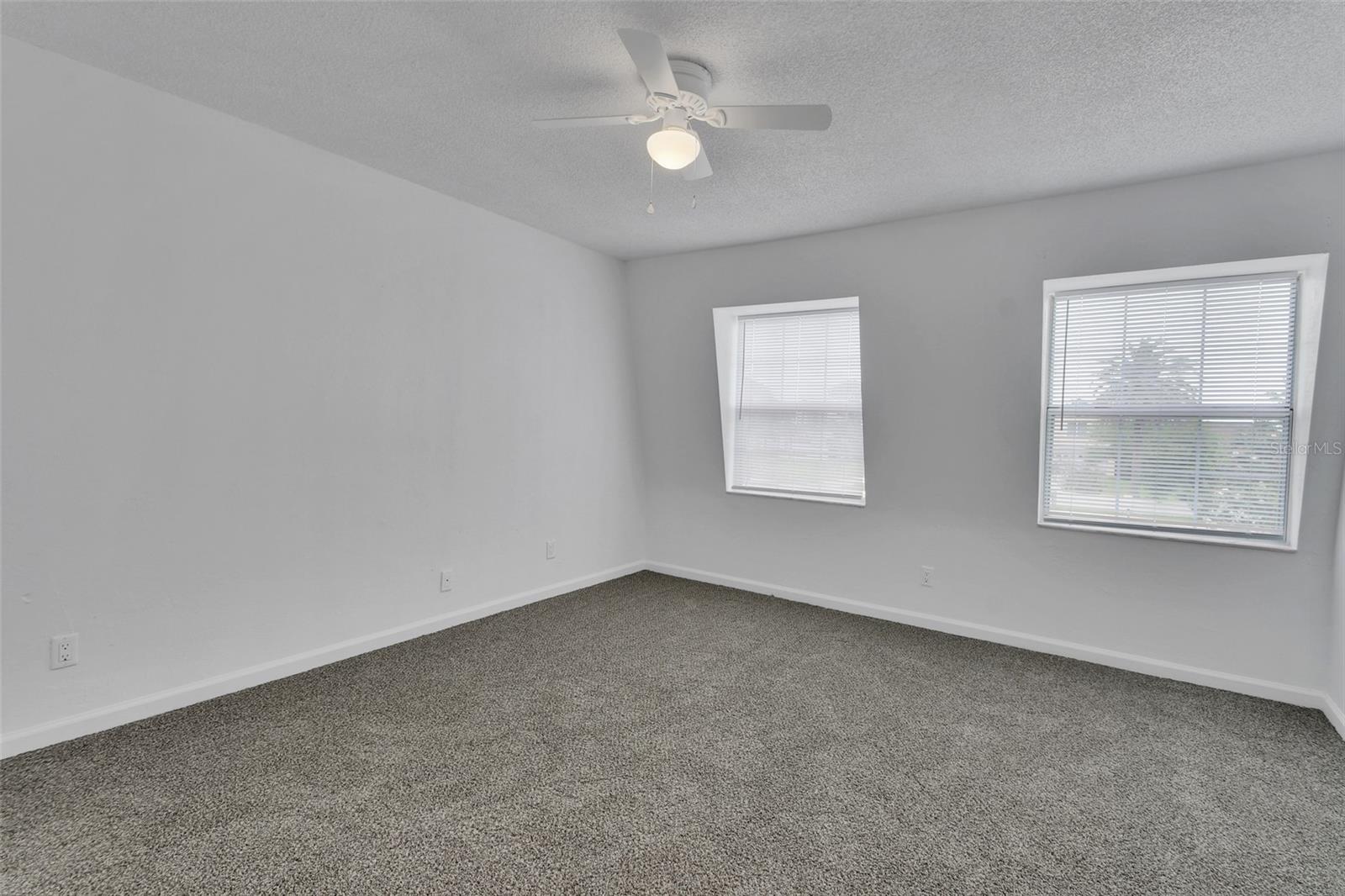 COLONIAL TOWNHSES CONDO PH 1 - Residential