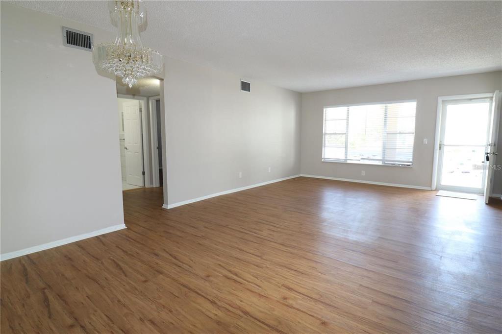 Photo 5 of 32 of 2405 FRANCISCAN DRIVE 23 condo