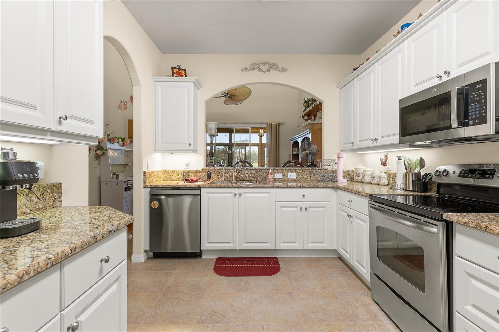 3552 CASALTA CIRCLE