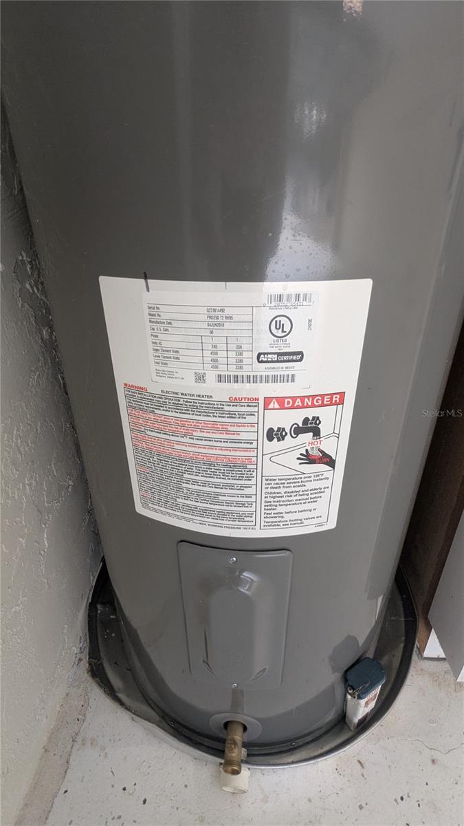 MARION OAKS UN TEN - Residential