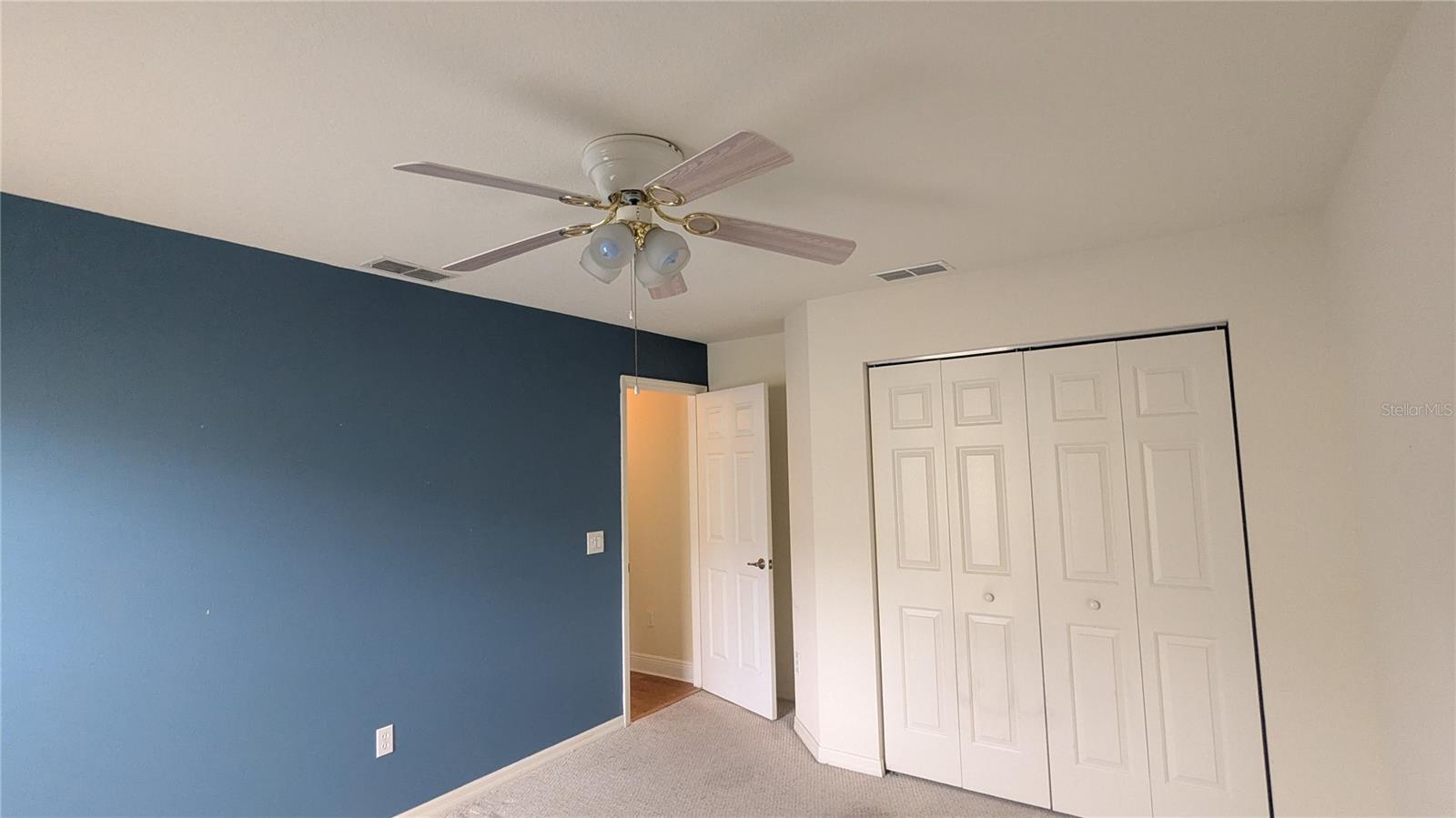 MARION OAKS UN TEN - Residential