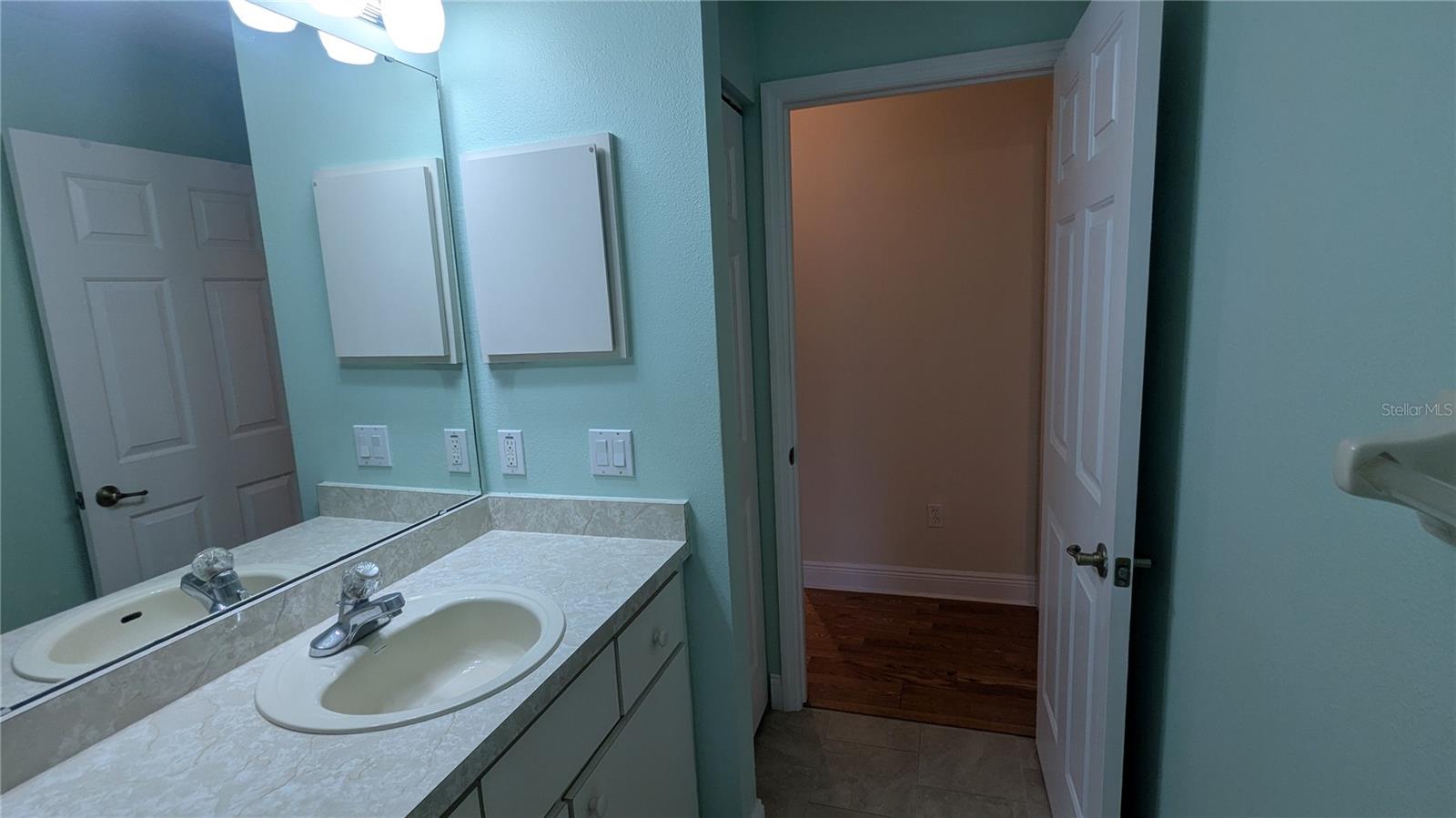 MARION OAKS UN TEN - Residential