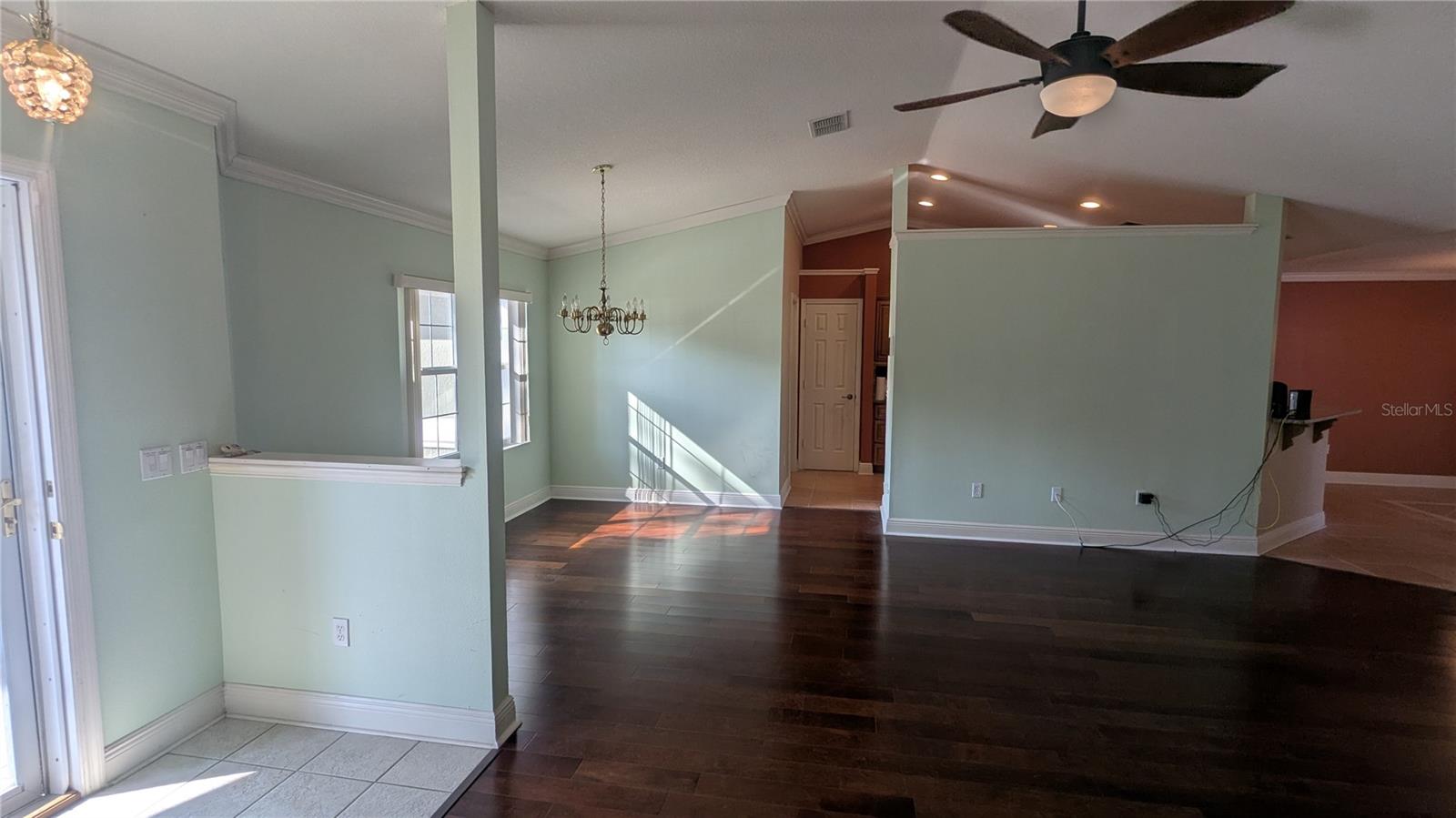 MARION OAKS UN TEN - Residential