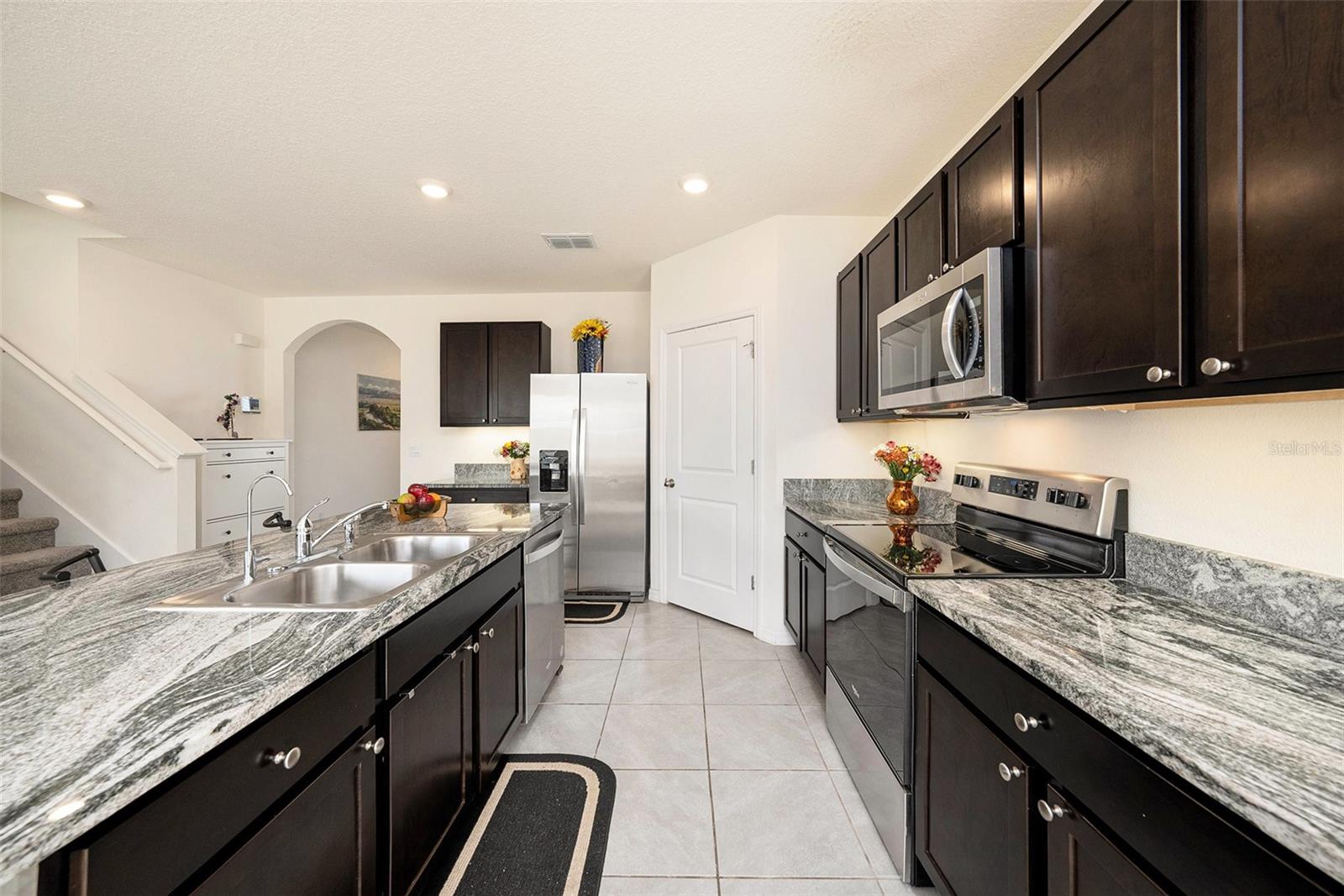 AVALON PARK WEST-NORTH PH 3 - Residential