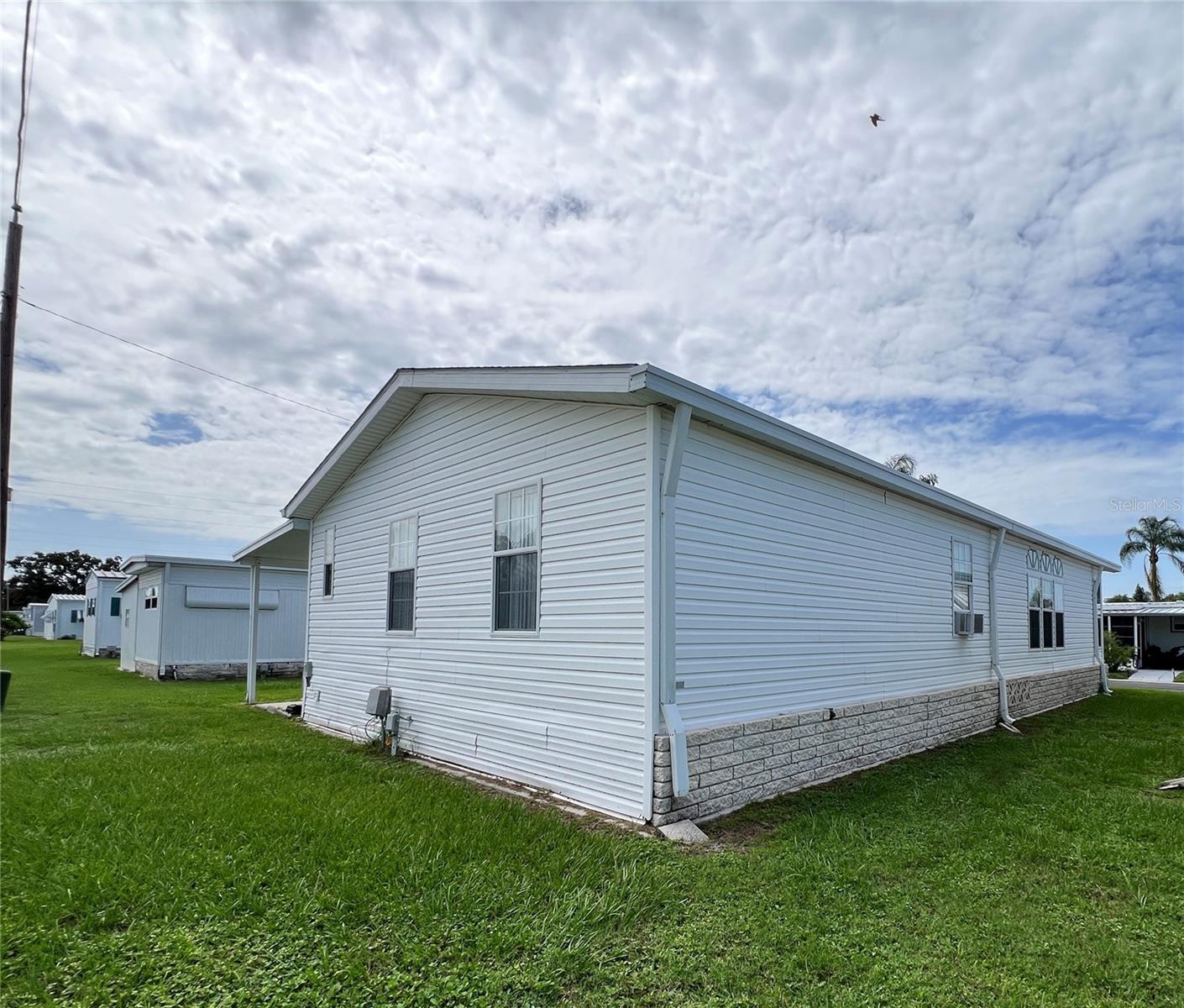 1500 COUNTY ROAD 1 124