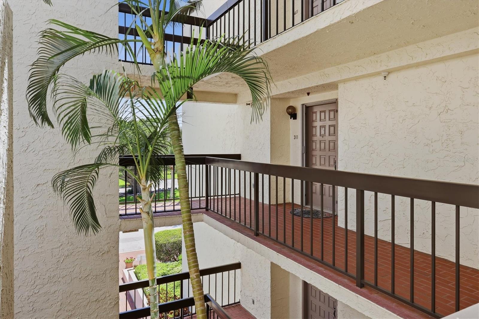 1955 GULF OF MEXICO DR G6-311, LONGBOAT KEY, FL, 34228 4 1955 GULF OF MEXICO DR G6-311