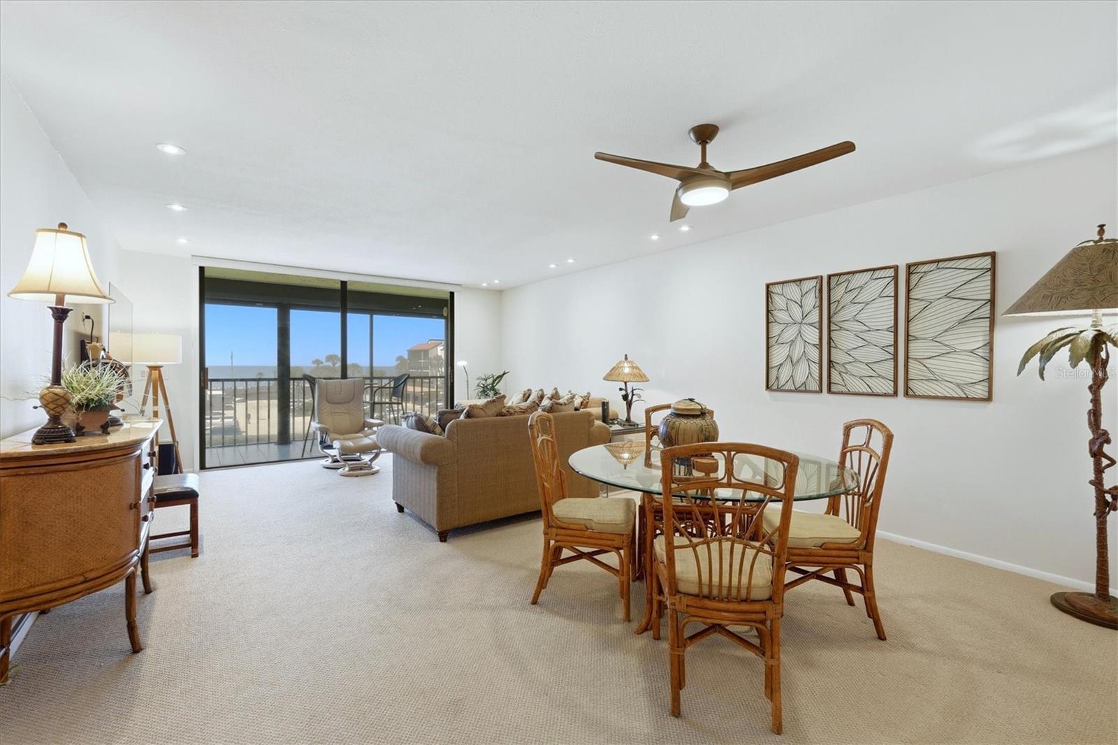 SEAPLACE IV - Residential