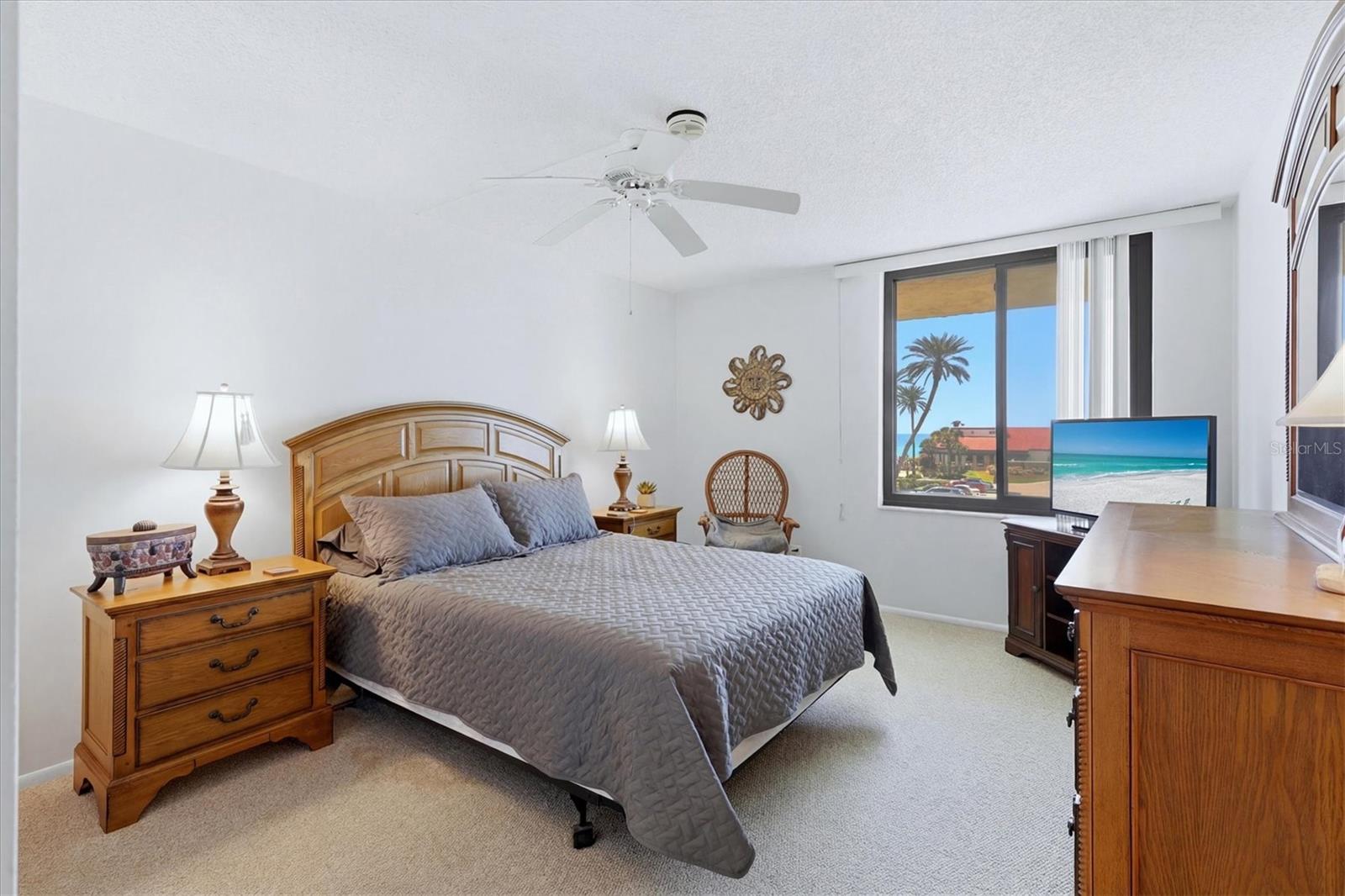 SEAPLACE IV - Residential