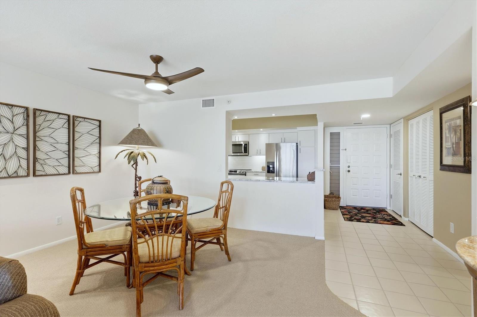 SEAPLACE IV - Residential