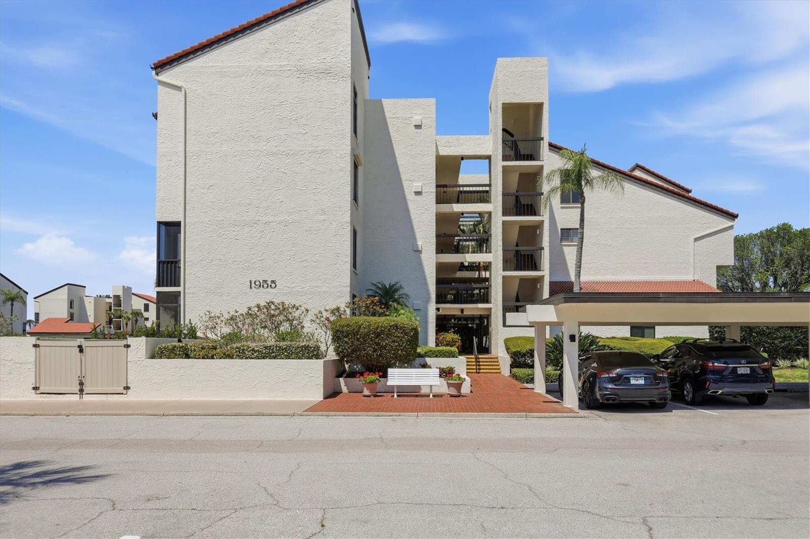 1955 GULF OF MEXICO DR G6-311, LONGBOAT KEY, FL, 34228 3 1955 GULF OF MEXICO DR G6-311