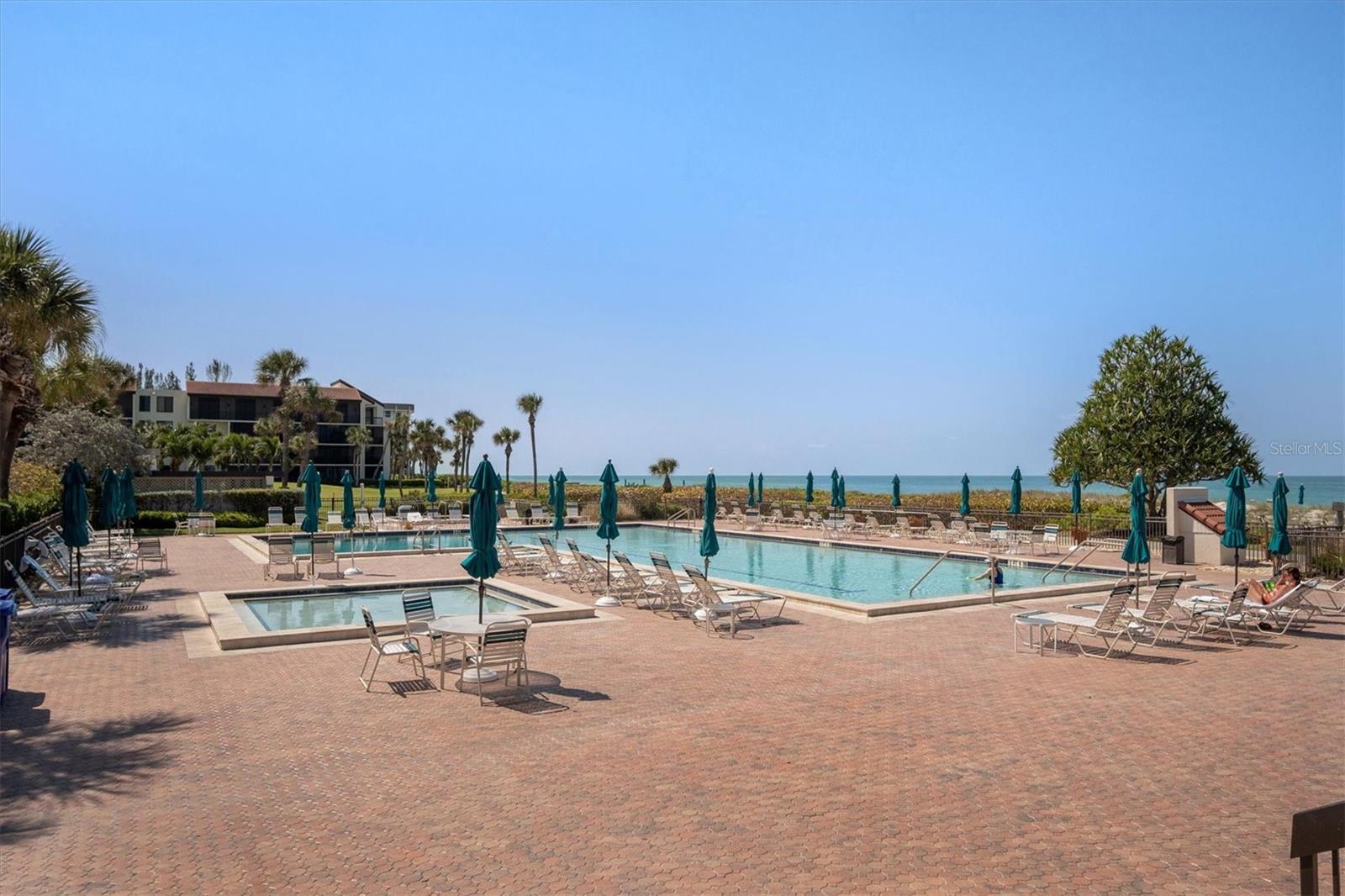 SEAPLACE IV - Residential