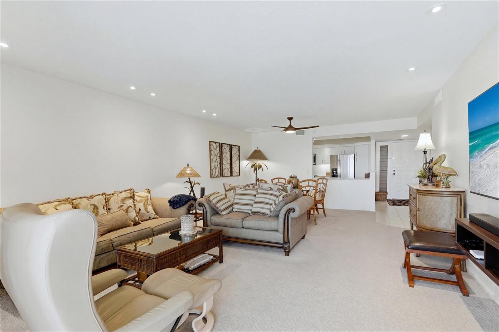 SEAPLACE IV - Residential