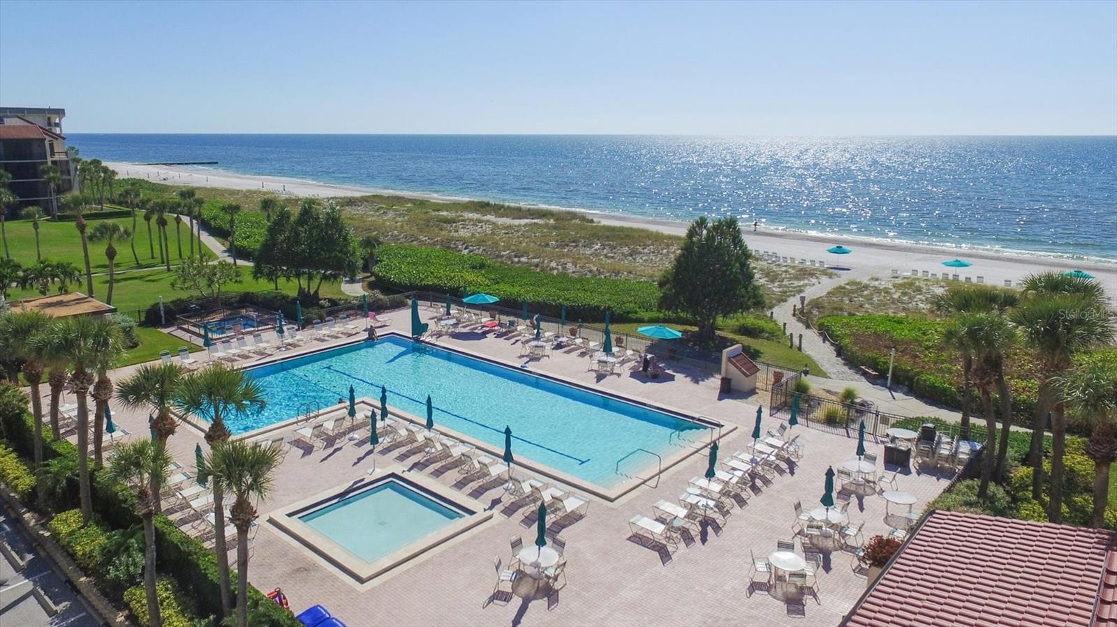 SEAPLACE IV - Residential