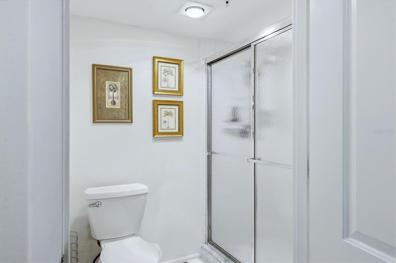 SEAPLACE IV - Residential