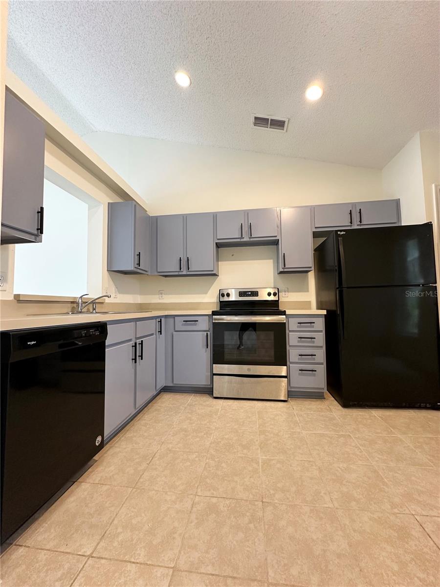 WELLINGTON PH 02 - Residential Lease