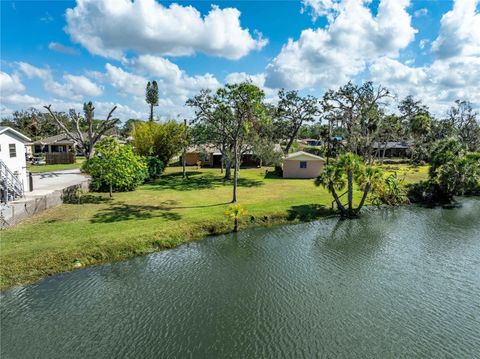 A home in SARASOTA