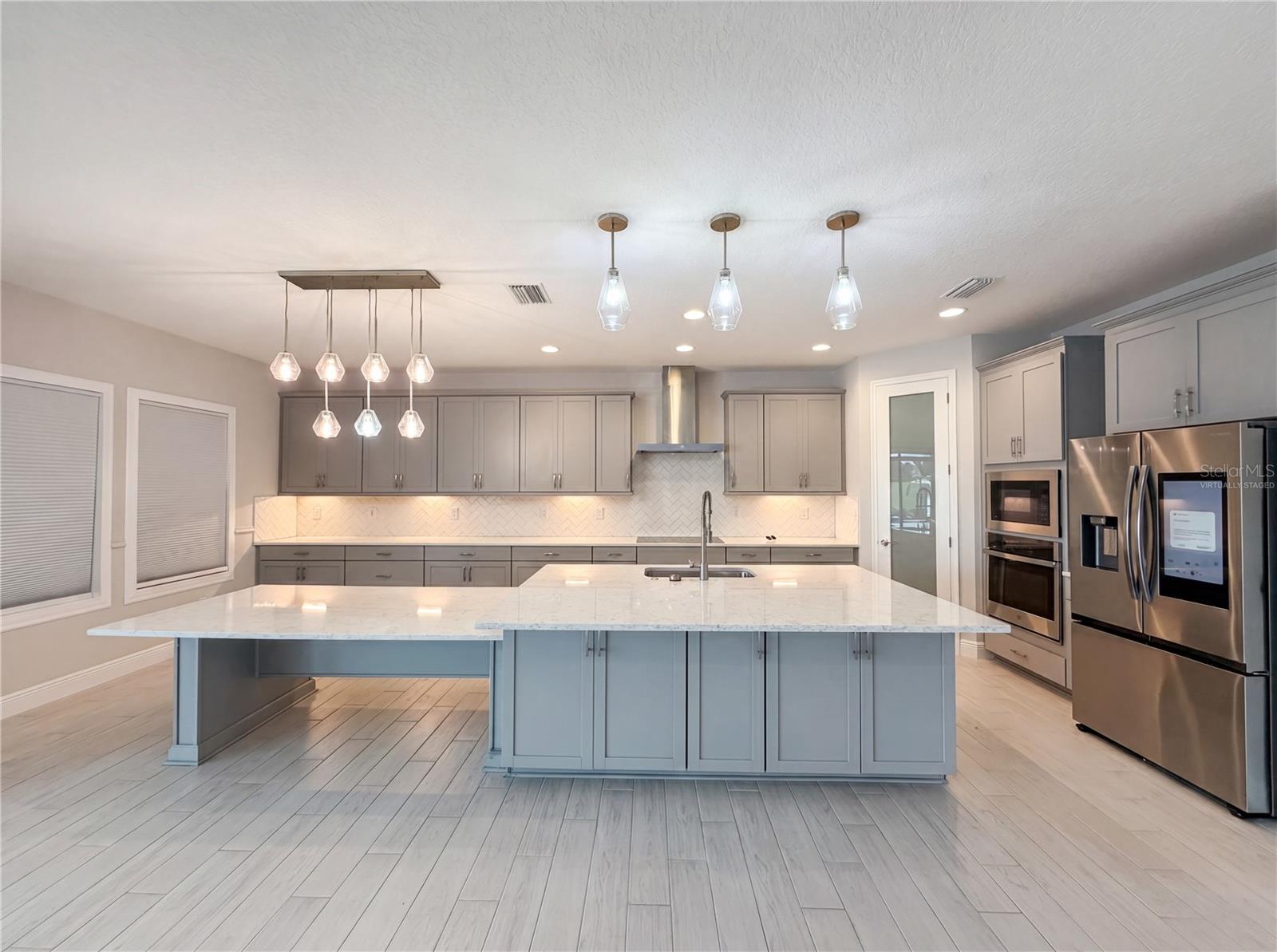 13176 TWIN BRIDGES DRIVE