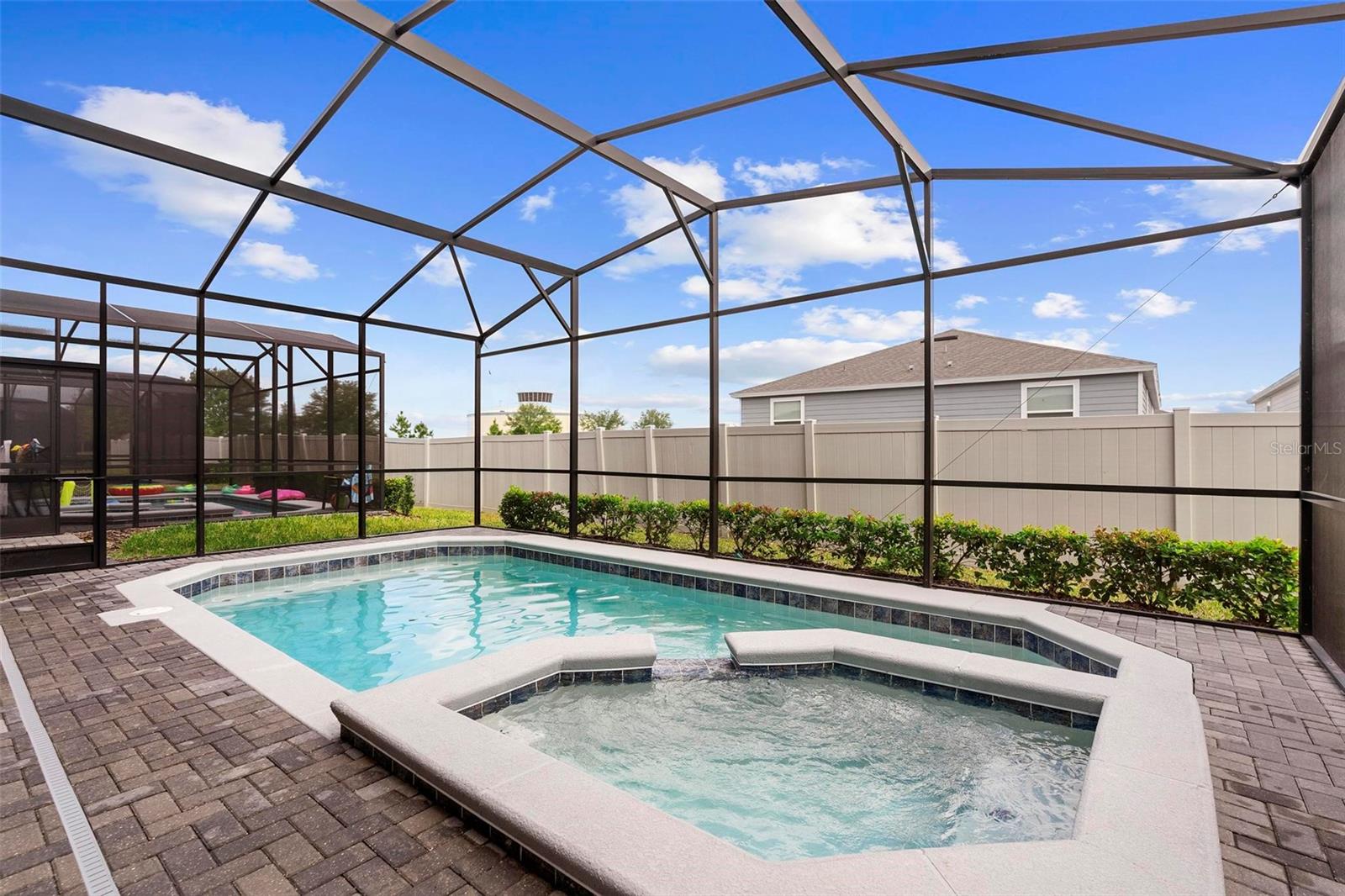 WINDSOR ISLAND RESORT PHASE 2A - Residential