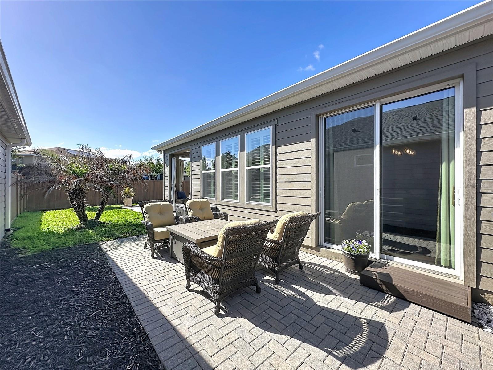 CASCADES/GROVELAND PH 6 - Residential