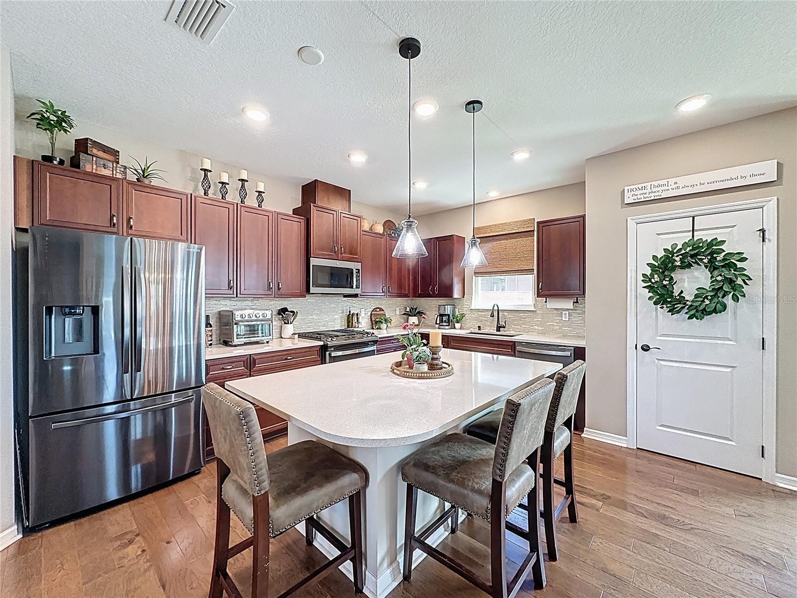 416 ALCOVE DRIVE