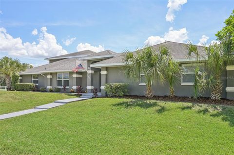 A home in PALMETTO